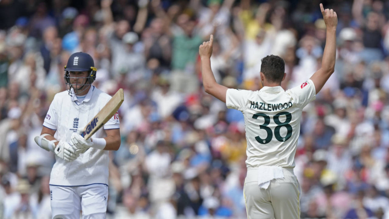 Josh Hazlewood signals the end of Stuart Broad's innings, England vs Australia, 2nd Ashes Test, Lord's, 5th day, July 2, 2023