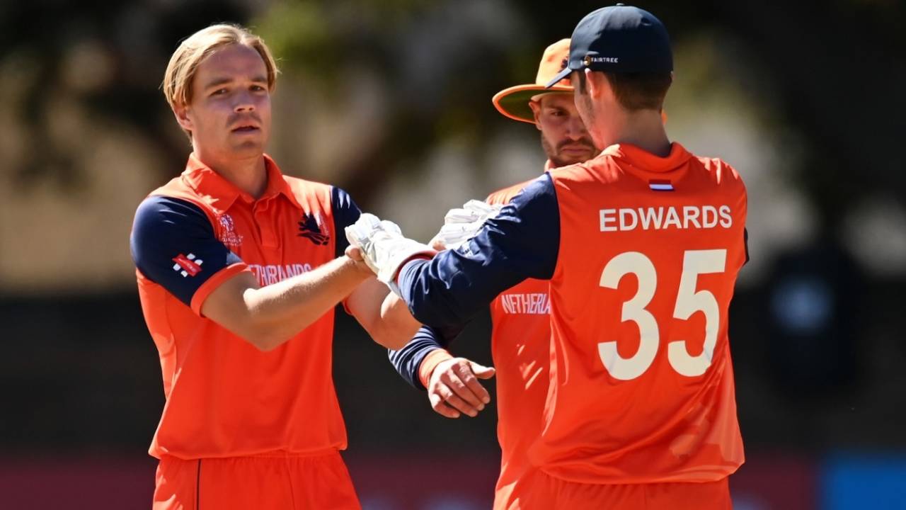 Bas de Leede finished with his maiden ODI five-for, Netherlands vs Scotland, ODI World Cup Qualifier, Super Six, Bulawayo, July 6, 2023