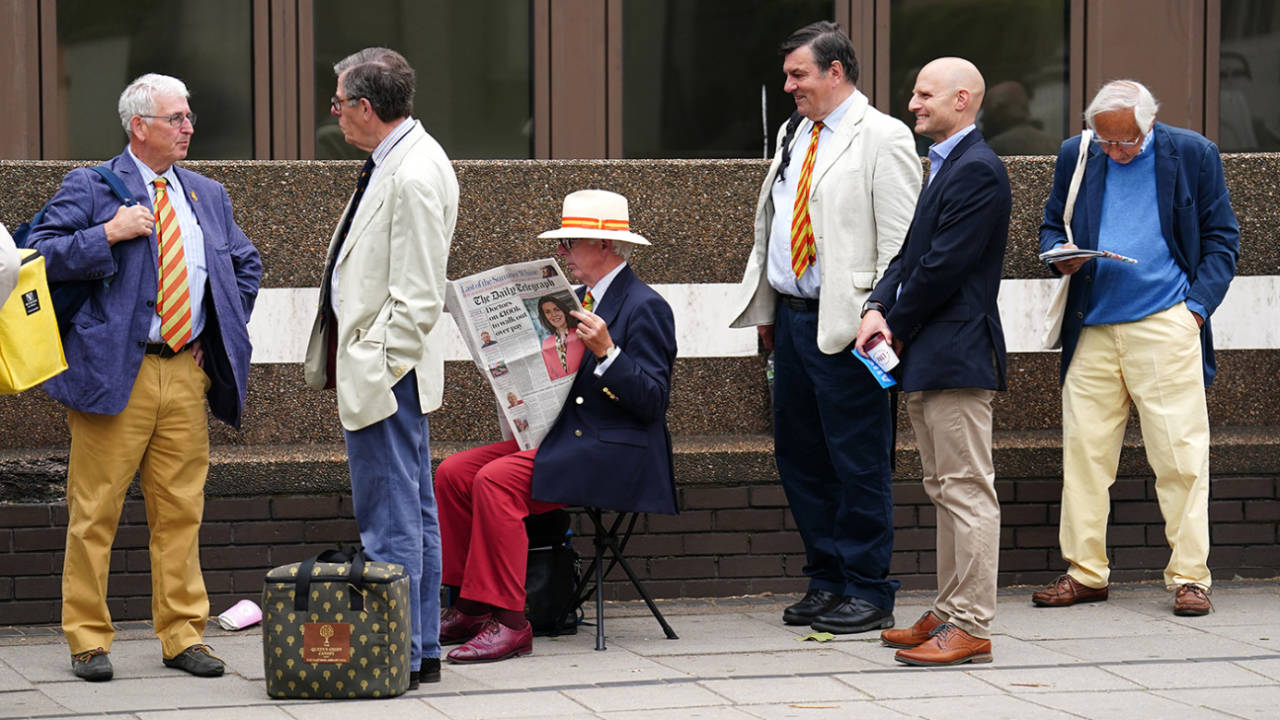 MCC members queue outside Lord's, England vs Australia, 2nd Ashes Test, Lord's, 1st day, June 28, 2023