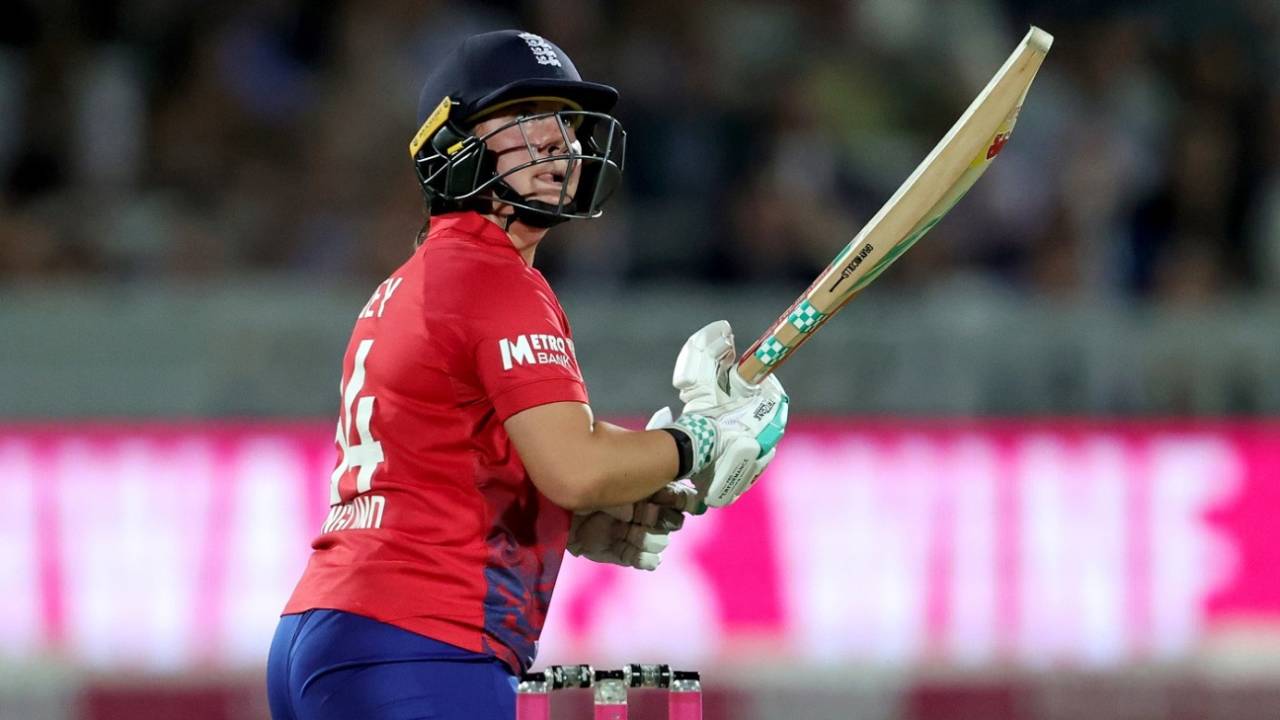 Alice Capsey ramps one up to deep third, England vs Australia, 3rd women's T20I, Lord's, July 8, 2023