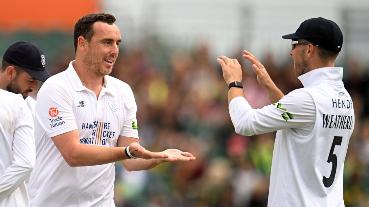 Kyle Abbott had a hand in the first five wickets to fall, Somerset vs Hampshire, County Championship, Taunton, July 10, 2023