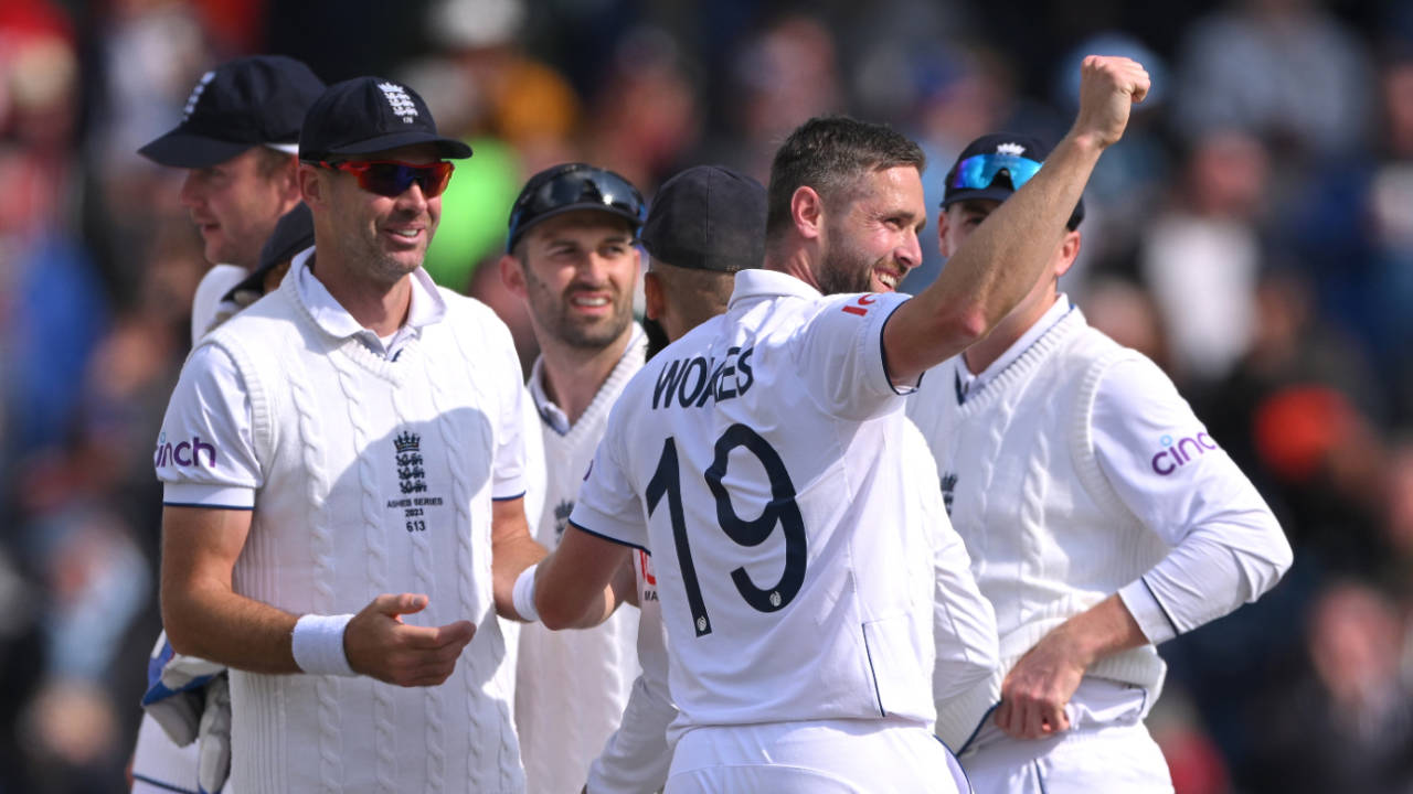 Chris Woakes celebrates the dismissal of David Warner, England vs Australia, 4th Ashes Test, Old Trafford, July 21, 2023