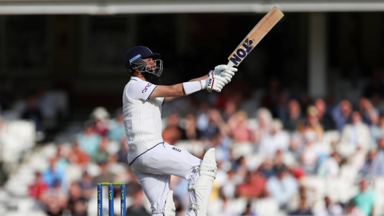 Moeen Ali pulls for four over deep square leg, England vs Australia, 5th men's Ashes Test, The Oval, 3rd day, July 29, 2023