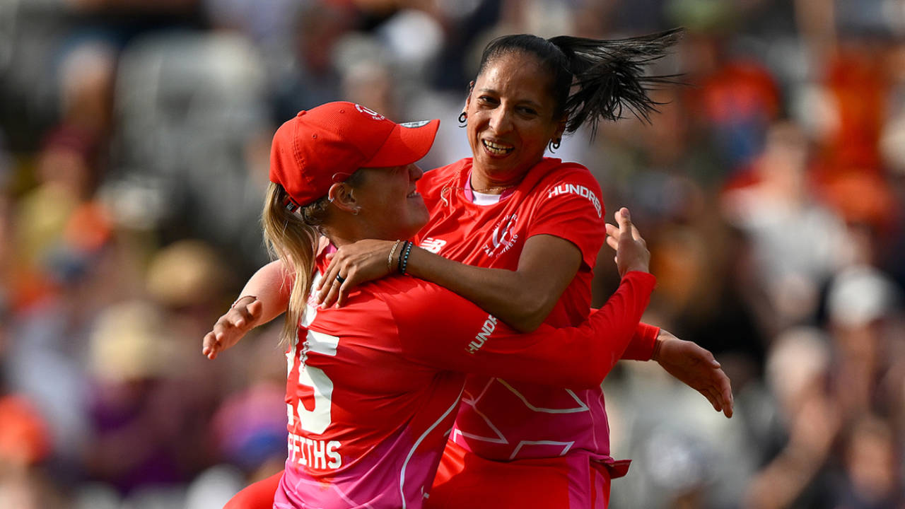 Shabnim Ismail celebrates dismissing Issy Wong to complete her hat-trick&nbsp;&nbsp;&bull;&nbsp;&nbsp;Getty Images