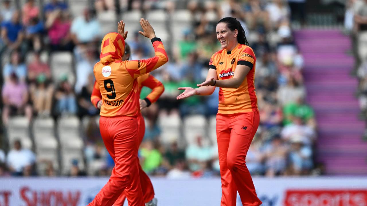 Emily Arlott claimed the wickets of both openers after a brisk start, Birmingham Phoenix vs Southern Brave, Women's Hundred, August 16, 2023