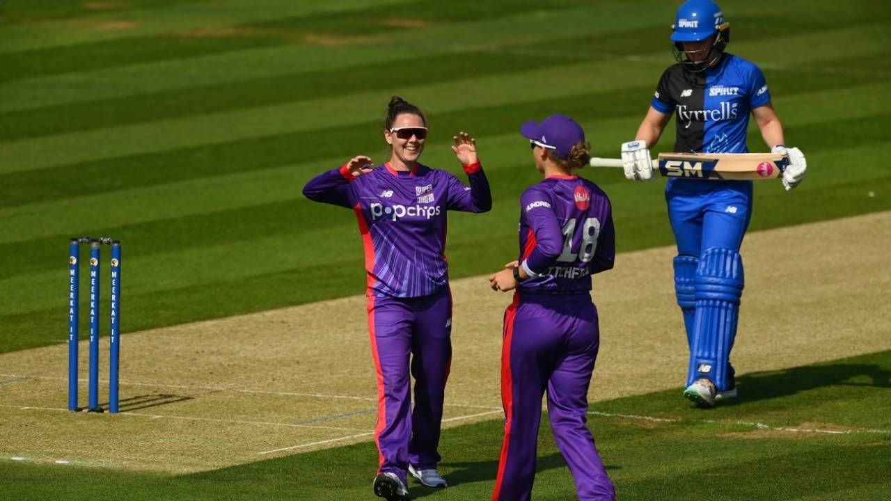 Linsey Smith celebrates a wicket, London Spirit vs Northern Superchargers, Women's Hundred, Lord's, August 18, 2023