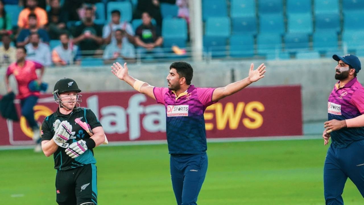 Junaid Siddique picked three wickets to keep UAE in the game, UAE vs New Zealand, 3rd T20I, Dubai, August 20, 2023