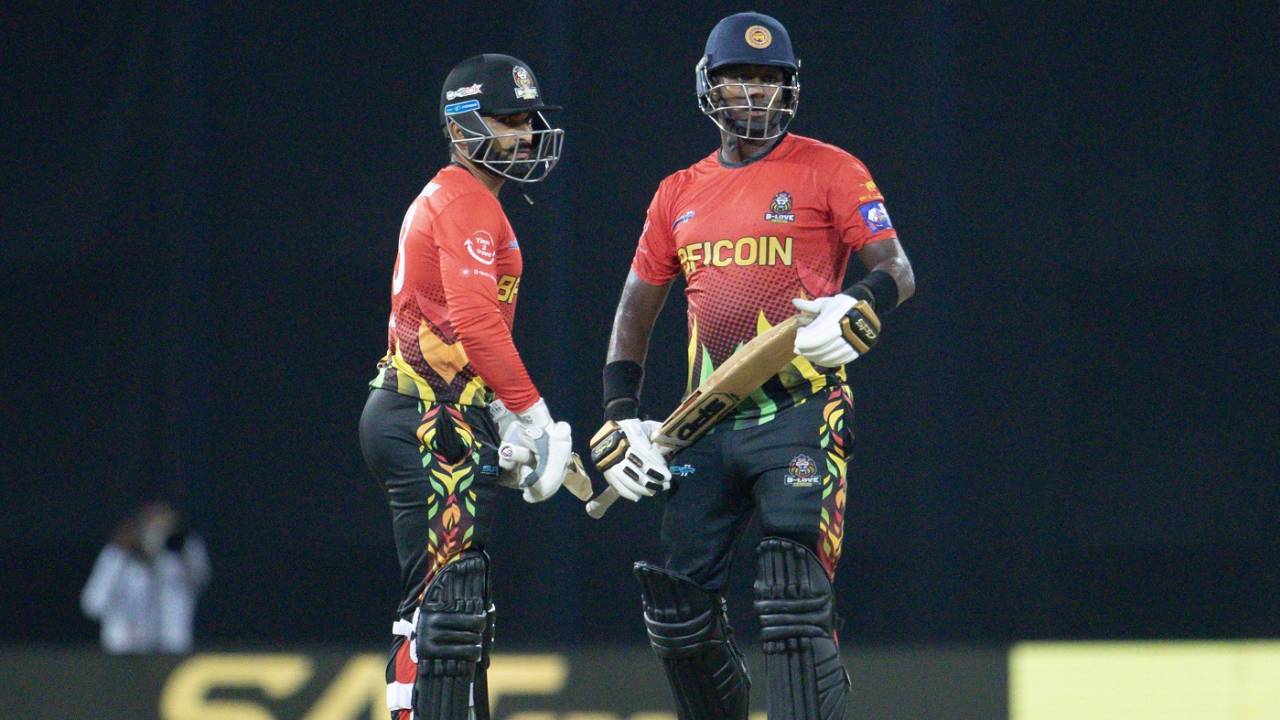 Angelo Mathews and Asif Ali added valuable runs during Kandy's chase, Dambulla Aura vs B-Love Kandy, LPL 2023, final, R Premadasa Stadium, Colombo, August 20, 2023