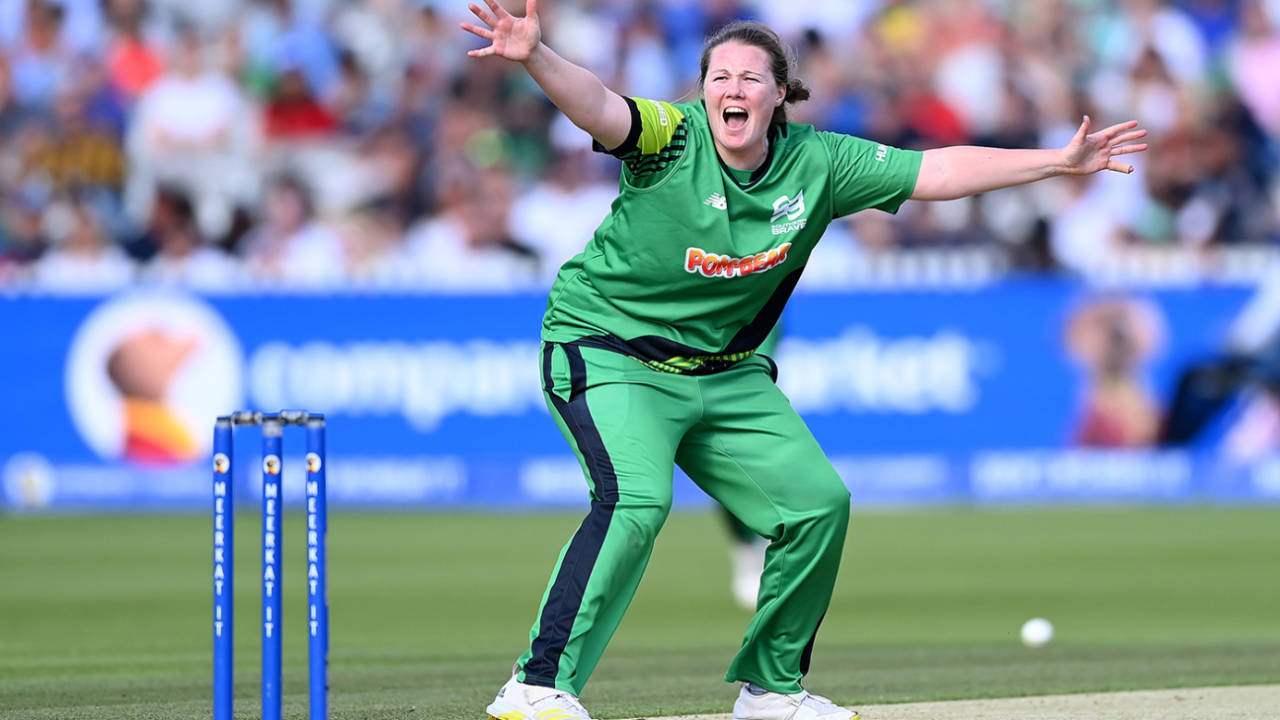 Anya Shrubsole picked up a wicket in her final professional appearance, Southern Brave vs Northern Superchargers, Women's Hundred final, Lord's, August 27, 2023