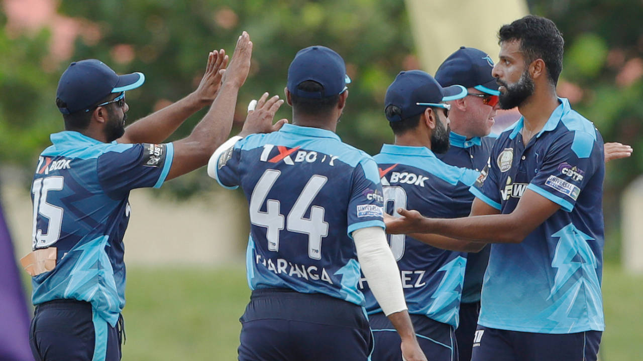 Ehsan Adil (R) picked up three wickets, New York Warriors vs Texas Chargers, US Masters T10 final, Lauderhill, August 27, 2023 