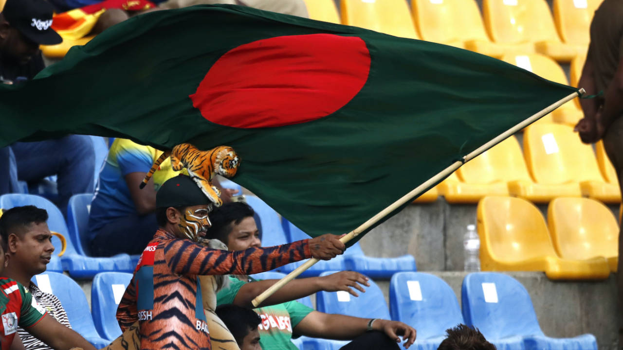 A Bangladesh supporter waves his flag in Pallekele, Sri Lanka vs Bangladesh, Asia Cup, Pallekele, August 31, 2023
 