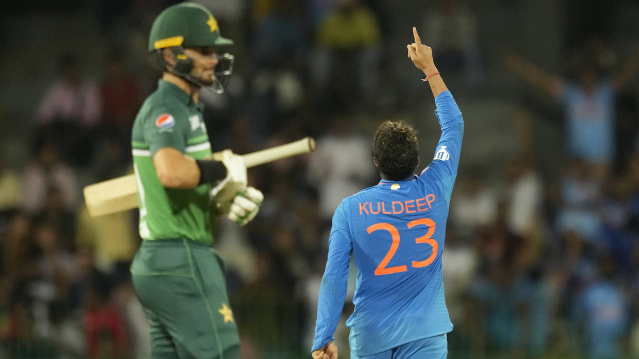Kuldeep Yadav signals the end of the game, Pakistan vs India, Asia Cup Super Four, Colombo, September 11, 2023