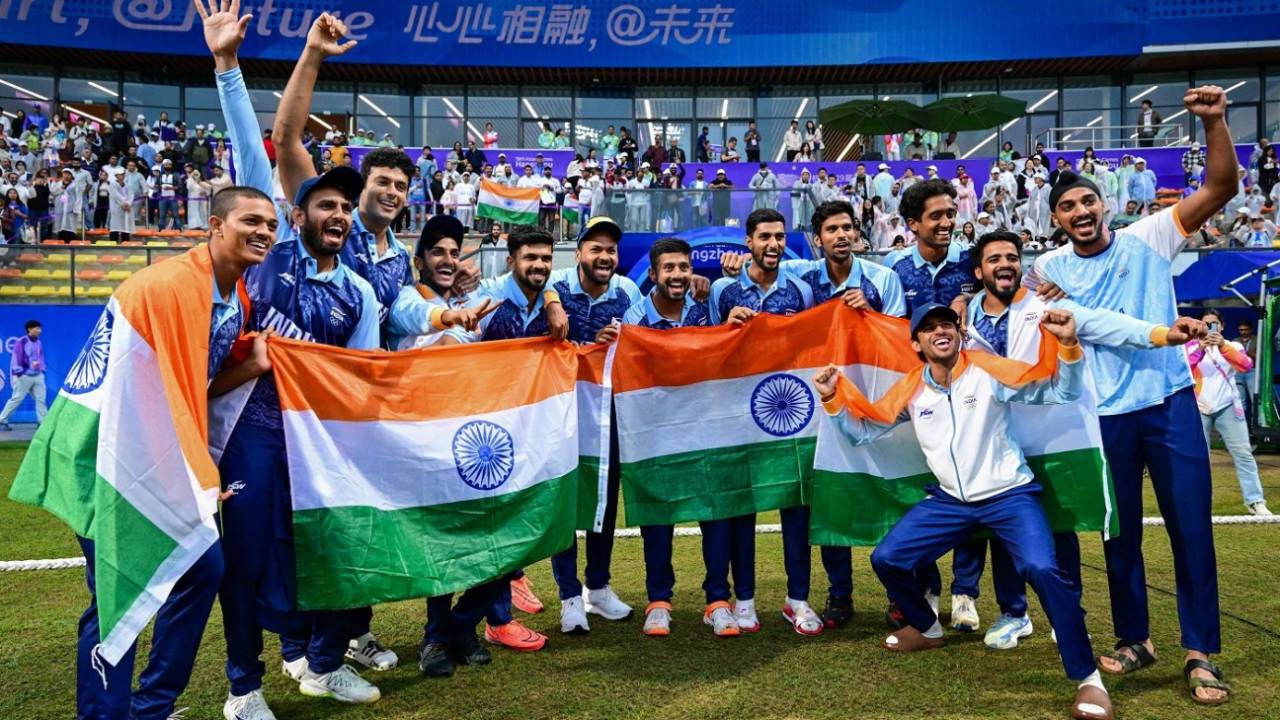 India celebrate their gold-medal win&nbsp;&nbsp;&bull;&nbsp;&nbsp;AFP/Getty Images