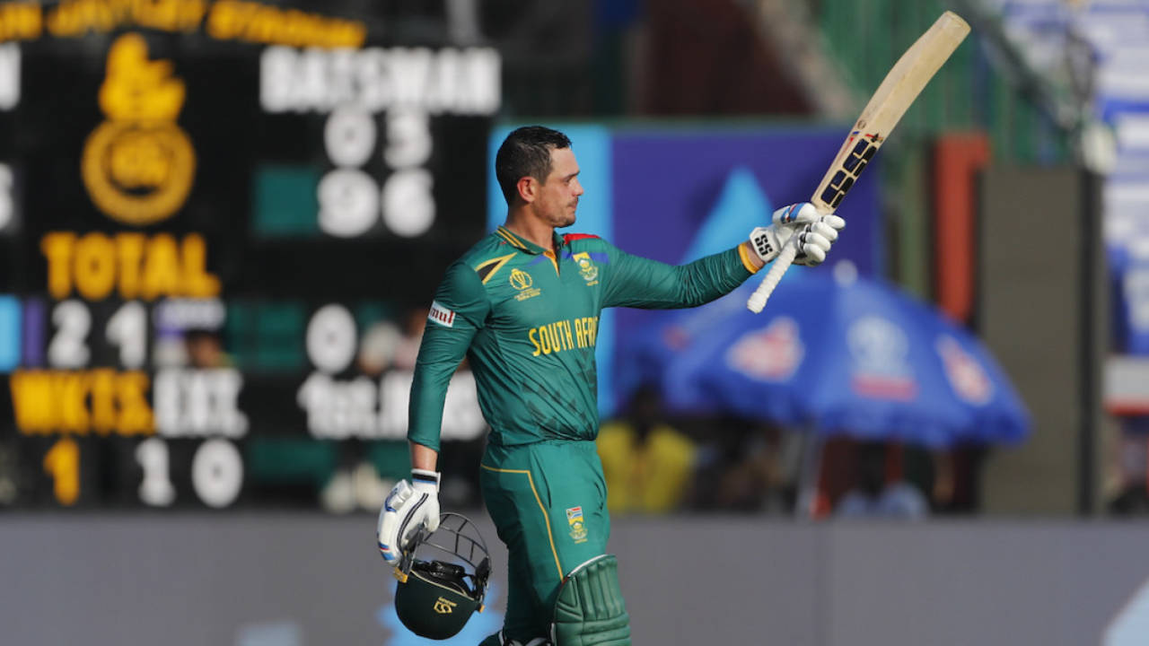 Quinton de Kock raises his bat on reaching a century, South Africa vs Sri Lanka, World Cup, Delhi, October 7, 2023