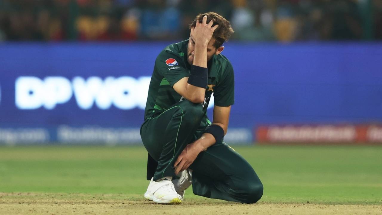 Shaheen Shah Afridi reacts in the field, Australia vs Pakistan, Men's World Cup 2023, Bengaluru, October 20, 2023