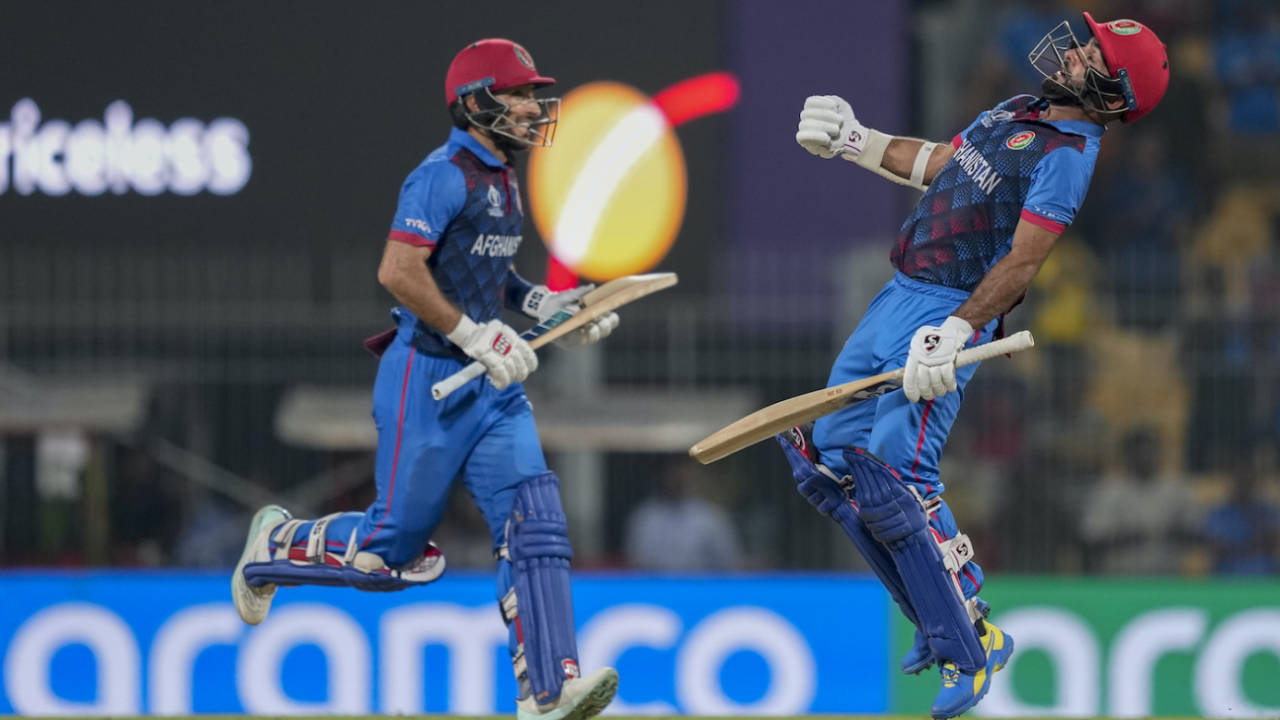 Hashimatullah Shahidi and Rahmat Shah took Afghanistan home with an unbeaten 96-run stand&nbsp;&nbsp;&bull;&nbsp;&nbsp;Associated Press