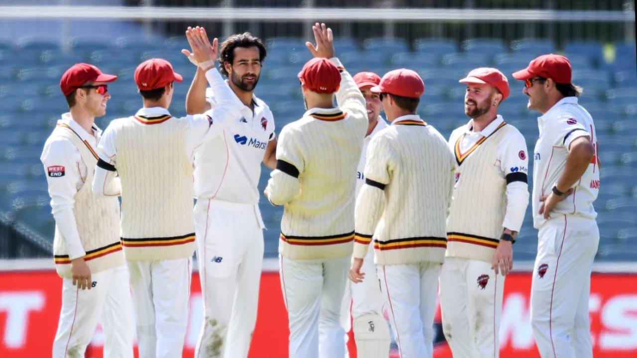 Wes Agar claimed career-best figures of 6 for 42, South Australia vs Western Australia, Sheffield Shield, Adelaide Oval, October 26, 2023