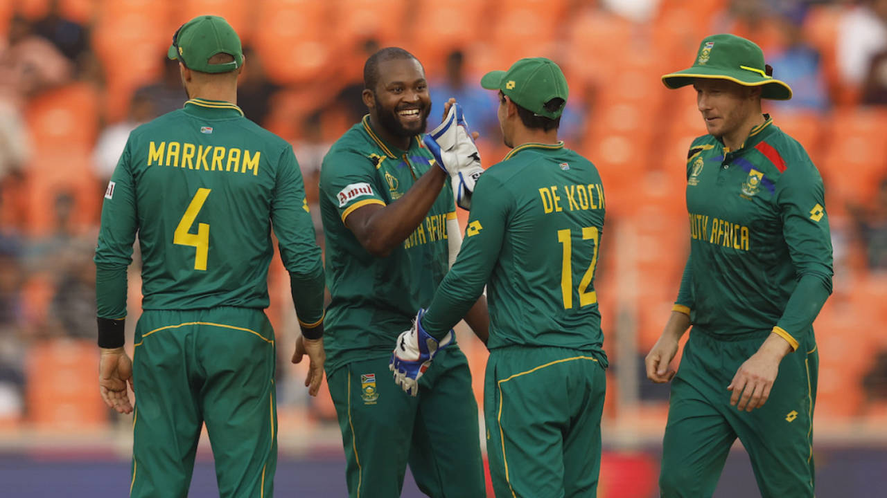 Andile Phehlukwayo removed Rashid Khan with a short ball, Afghanistan vs South Africa, World Cup, Ahmedabad, November 10, 2023