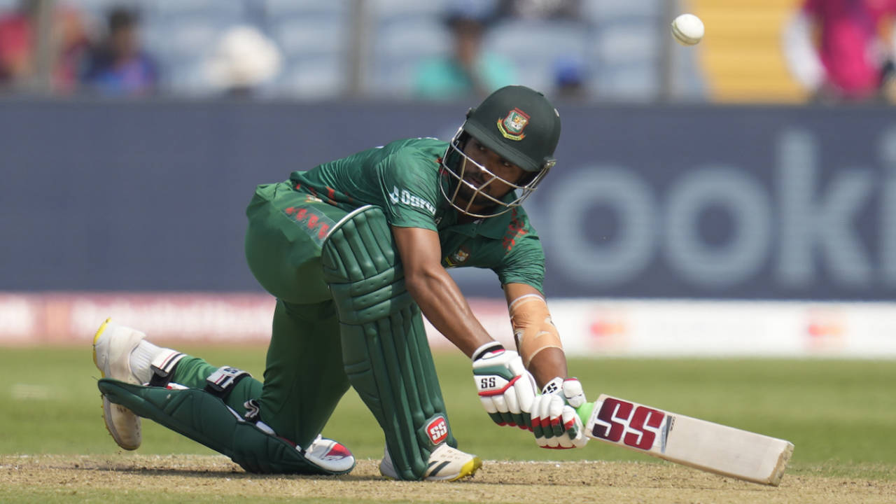Najmul Hossain Shanto led Bangladesh in the middle overs&nbsp;&nbsp;&bull;&nbsp;&nbsp;Associated Press