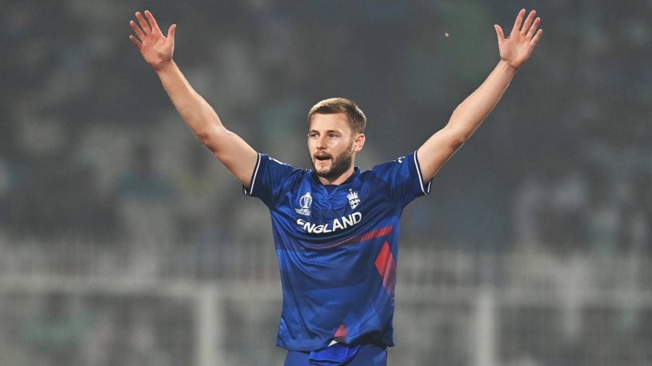 Gus Atkinson celebrates after successfully appealing for lbw, England vs Pakistan, Men's ODI World Cup, Kolkata, November 11, 2023
