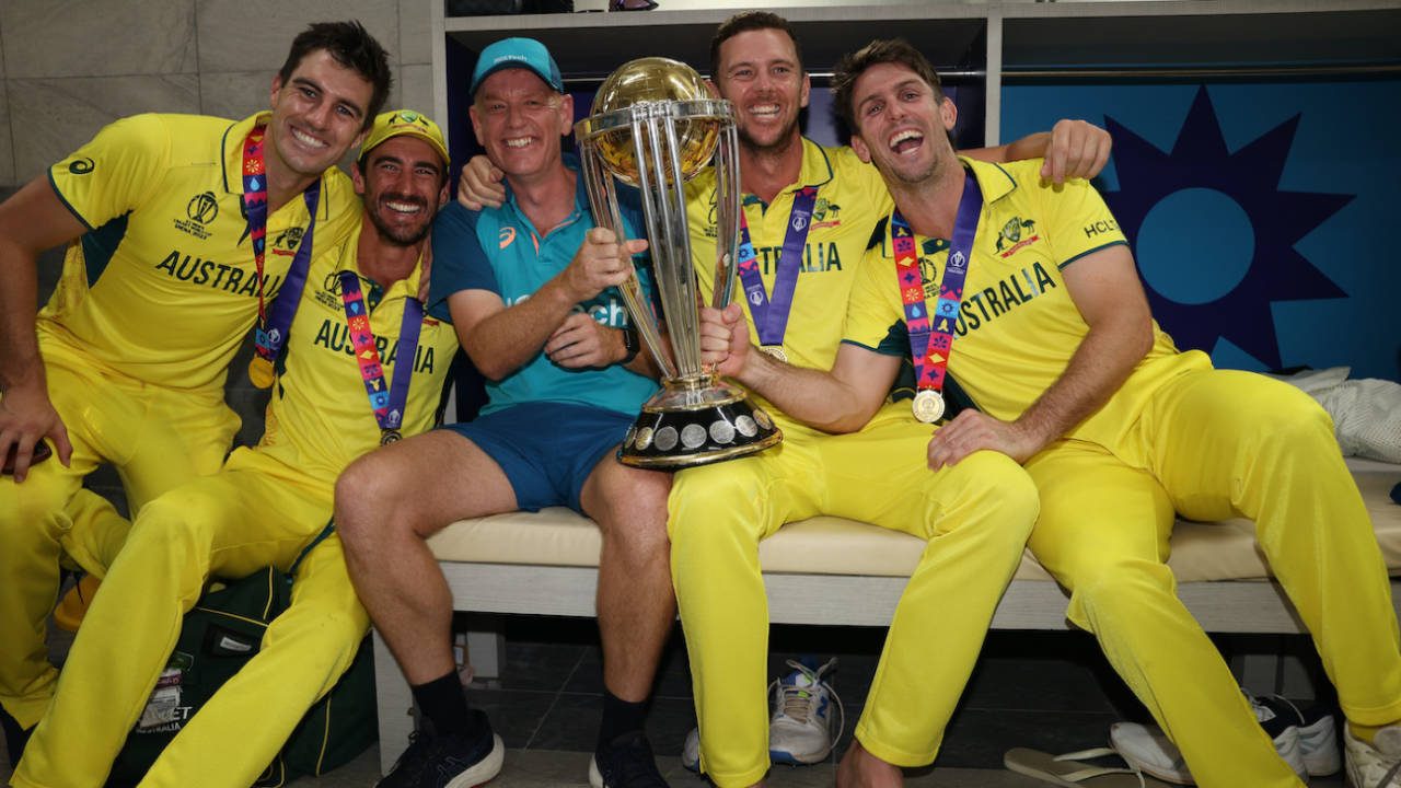 Pat Cummins, Mitchell Starc, Andrew McDonald, Josh Hazlewood, and Mitchell Marsh pose with the trophy, India vs Australia, Men's ODI World Cup final, Ahmedabad, November 19, 2023