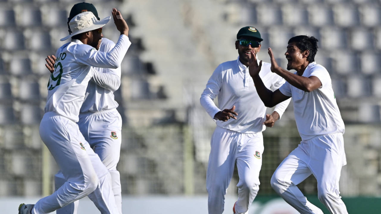 Taijul Islam got top, middle, and lower-order wickets&nbsp;&nbsp;&bull;&nbsp;&nbsp;AFP/Getty Images