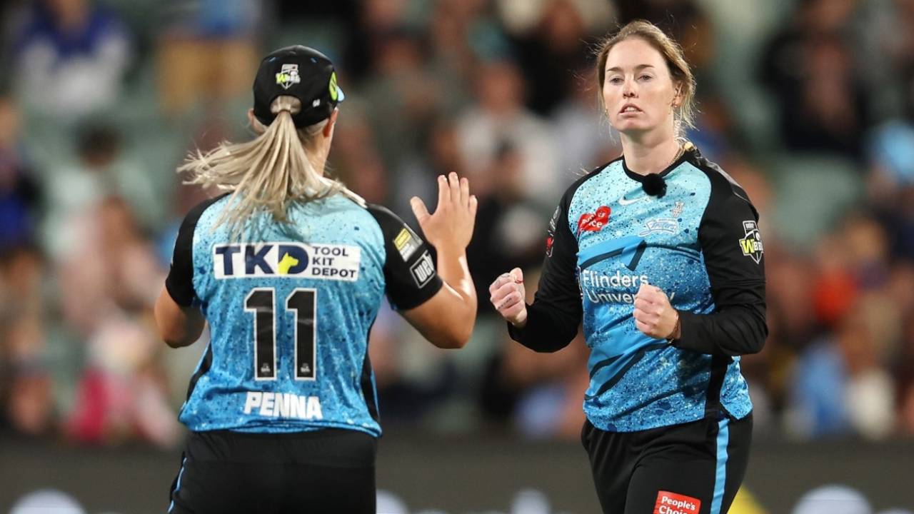 Amanda-Jade Wellington took 3 for 16 and was named player of the WBBL final&nbsp;&nbsp;&bull;&nbsp;&nbsp;Getty Images