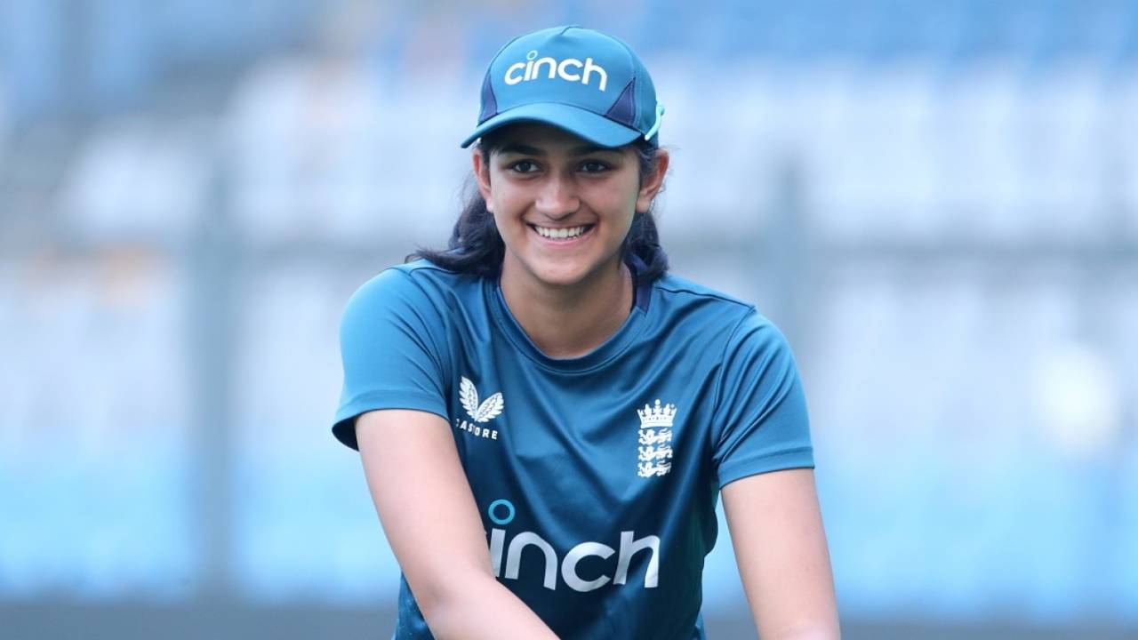 Mahika Gaur trains ahead of the first T20I in Mumbai, India vs England, 1st women's T20I, Mumbai, December 6, 2023