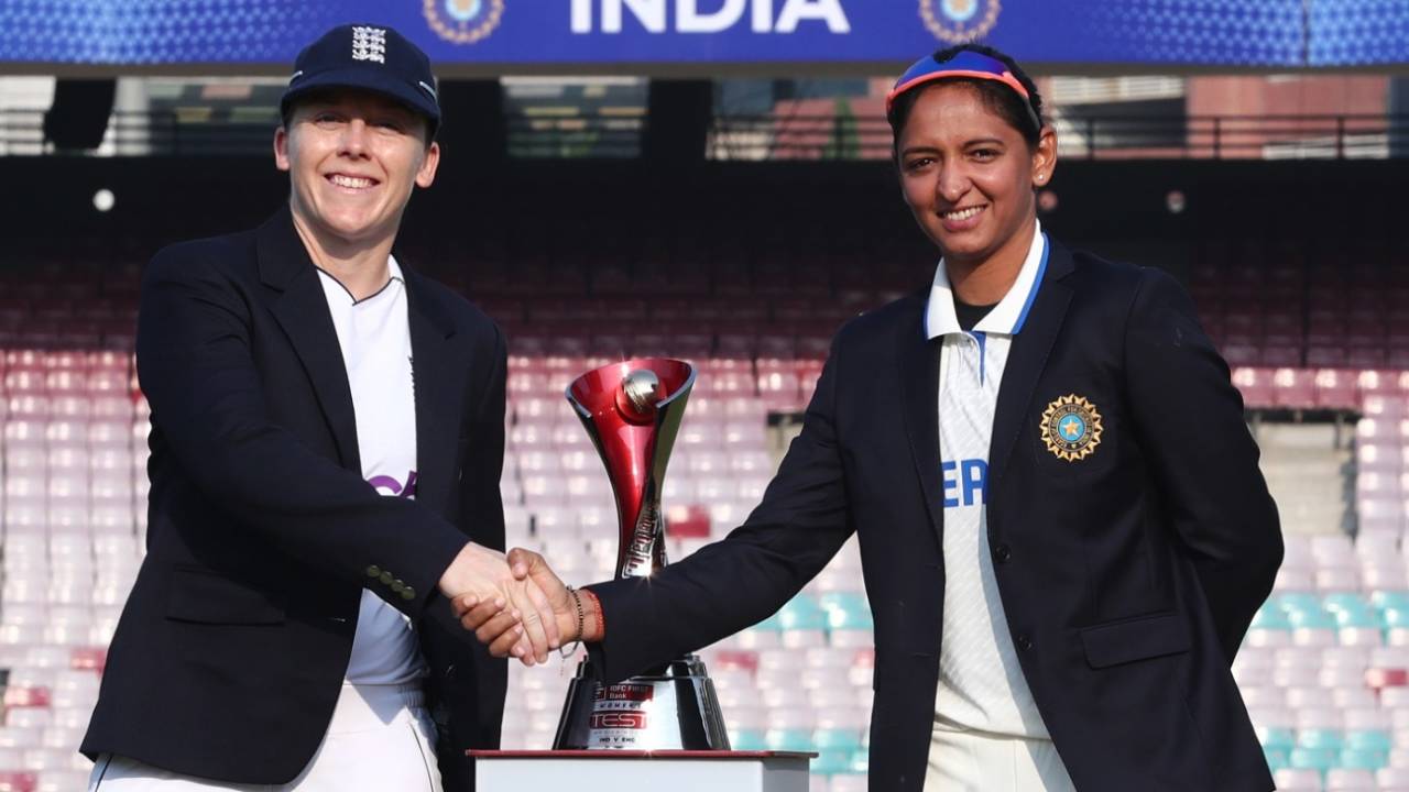 Heather Knight and Harmanpreet Kaur at the toss, India Women vs England Women, Only Test, DY Patil Stadium, Mumbai, 1st day, December 14, 2023