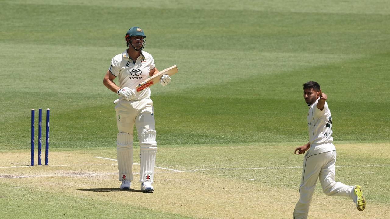 Khurram Shahzad bowled Mitchell Marsh for 90, Australia vs Pakistan, 1st Test, Optus Stadium, Perth, 2nd day, December 15, 2023