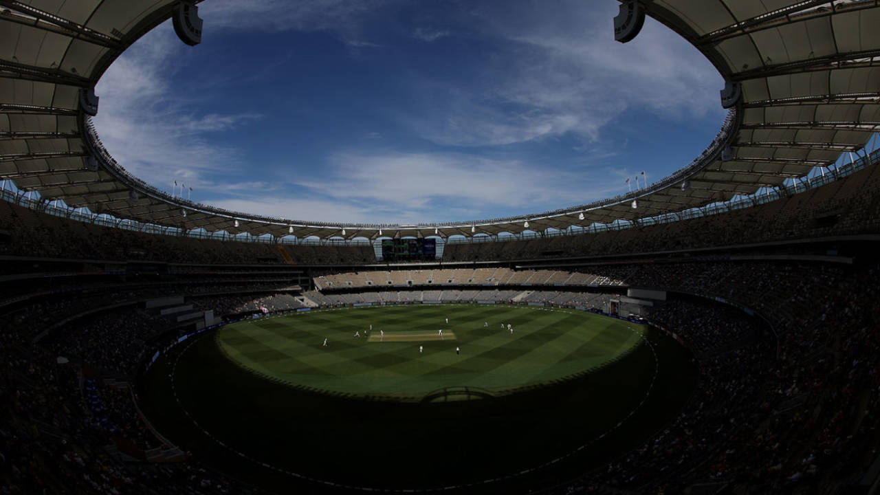 A view across Optus Stadium as Australia play Pakistan, Australia vs Pakistan, 1st Test, Optus Stadium, 2nd day, December 15, 2023
