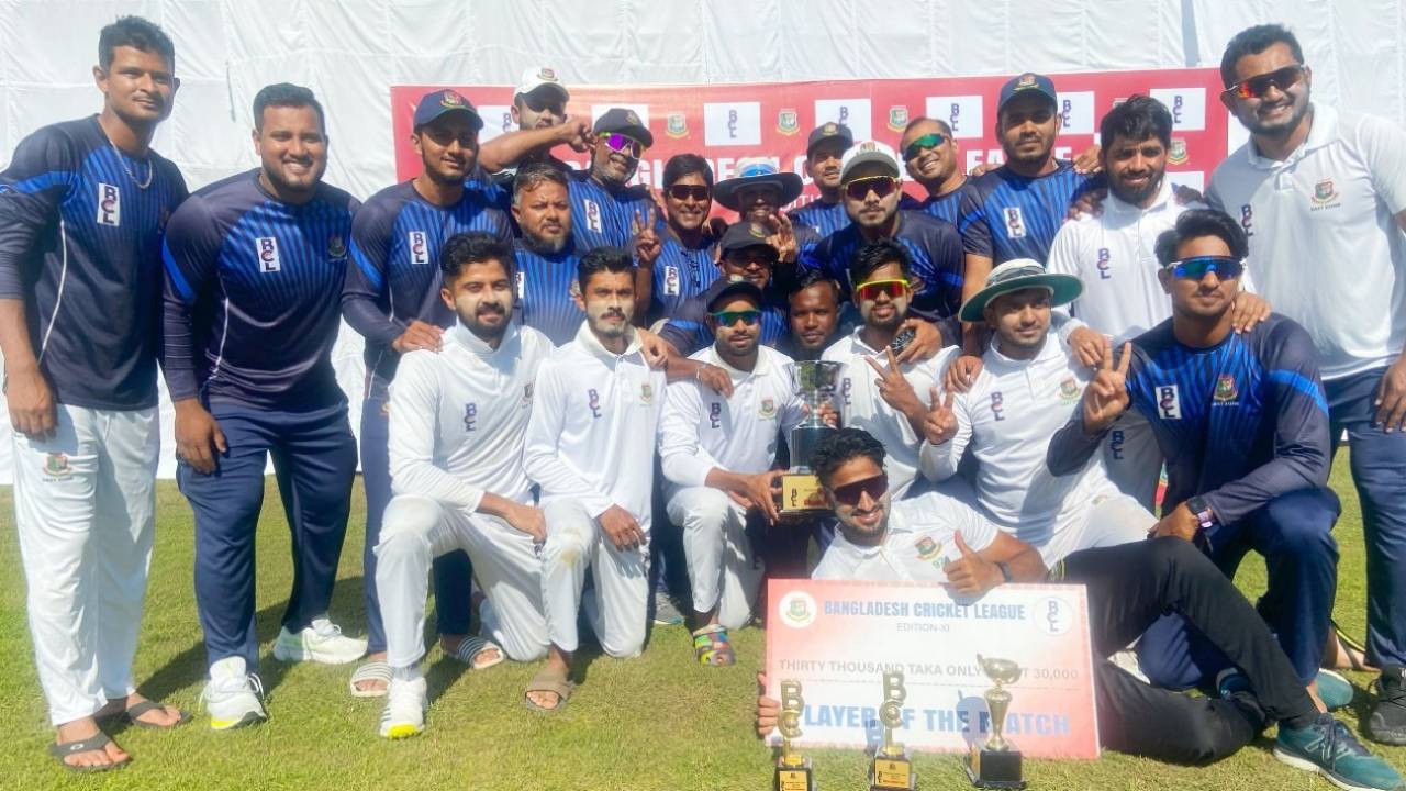 The East Zone players and support staff celebrate, East Zone vs North Zone, BCL, 3rd day, Sylhet, December 20, 2023