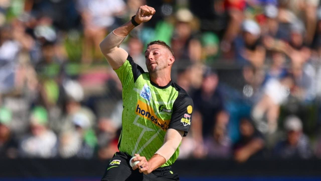 Daniel Sams picked up four wickets, including three in the final over&nbsp;&nbsp;&bull;&nbsp;&nbsp;Getty Images