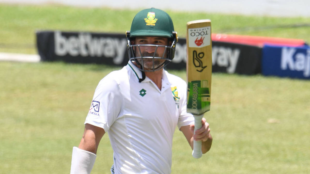 Dean Elgar walks off to a big ovation after his 185 in the first Test&nbsp;&nbsp;&bull;&nbsp;&nbsp;Gallo Images
