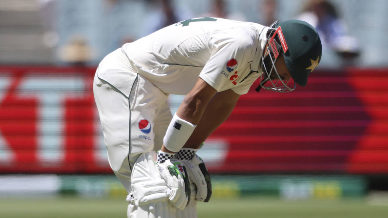 Shan Masood took a blow from Josh Hazelwood, Australia vs Pakistan, 2nd Test, MCG, 4th day, December 29, 2023