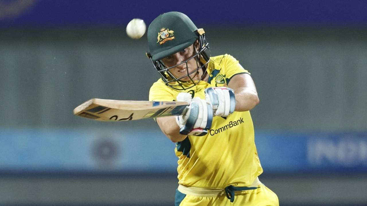Alyssa Healy struck quite a few boundaries inside the powerplay, India vs Australia, 3rd Women's T20I, Mumbai, DY Patil Sports Academy, January 9, 2024