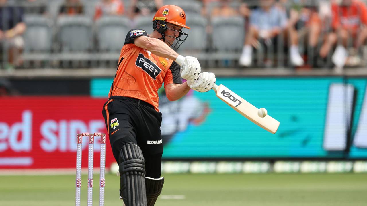 Nick Hobson gave Perth Scorchers a late boost