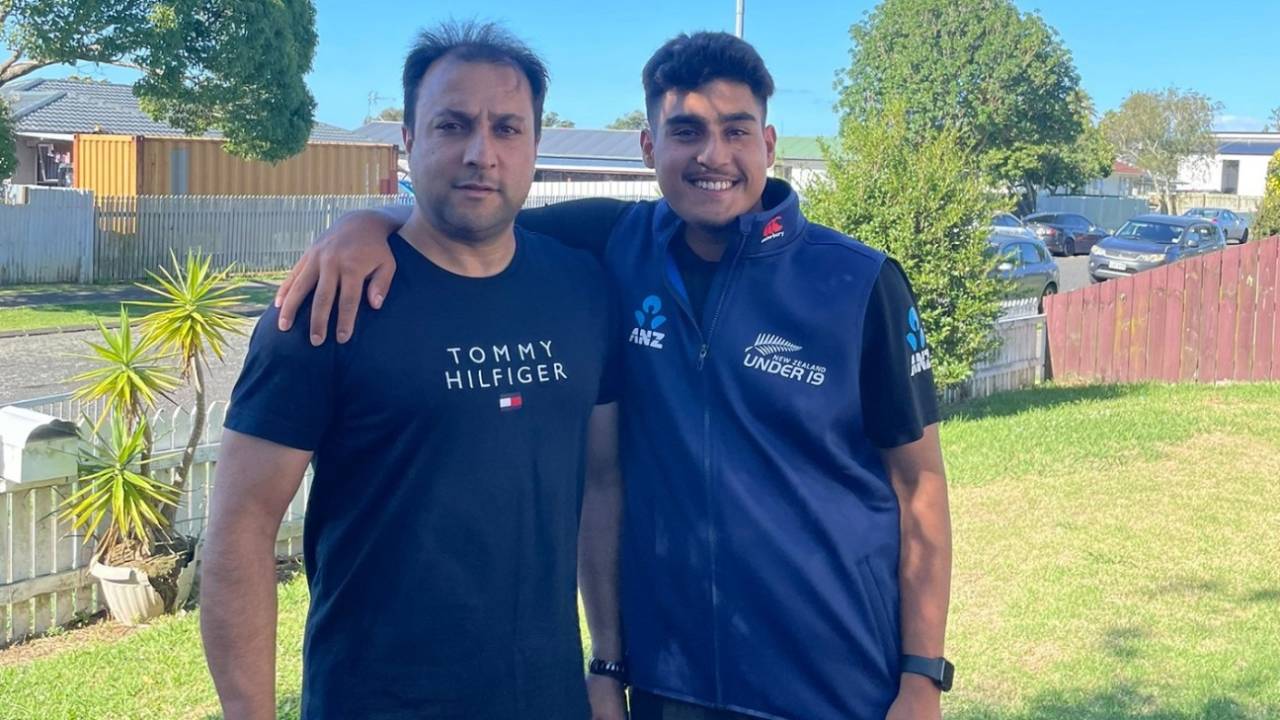 Rahman Hekmat (right) with his father Hekmatullah