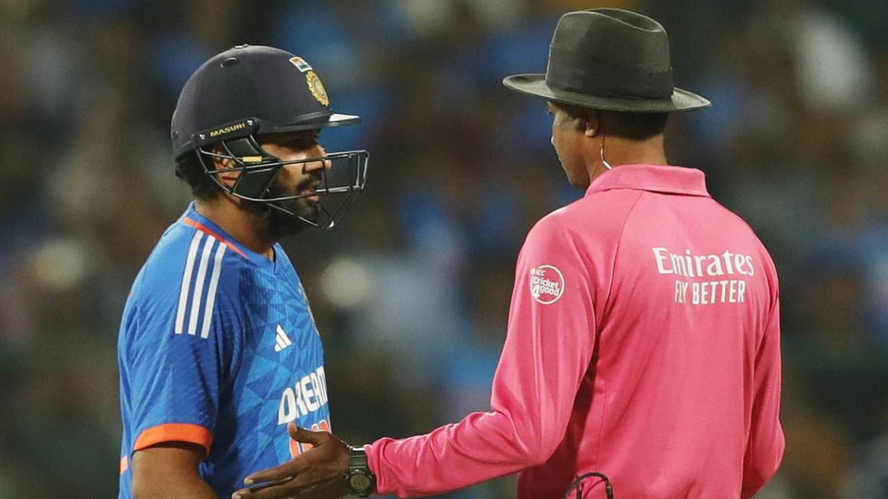 Rohit Sharma has a chat with umpire J Madanagopal, India vs Afghanistan, 3rd T20I, Bengaluru, January 17, 2024