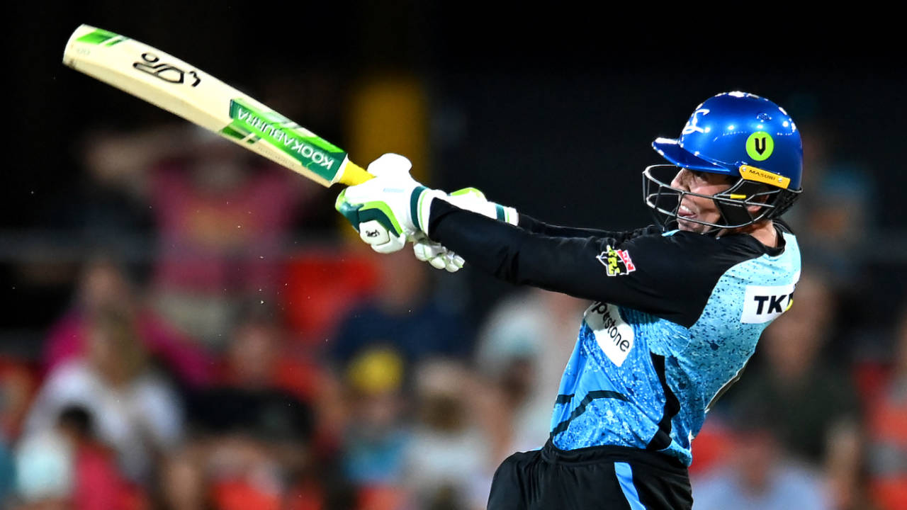 Harry Nielsen top-scored in the Strikers' chase, Adelaide Strikers vs Brisbane Heat, BBL Challenger, Carrara, January 22, 2024