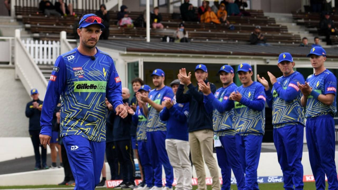 Hamish Rutherford walks out for his last T20 match, Northern Districts vs Otago, Men's Super Smash, Dunedin, January 23, 2024