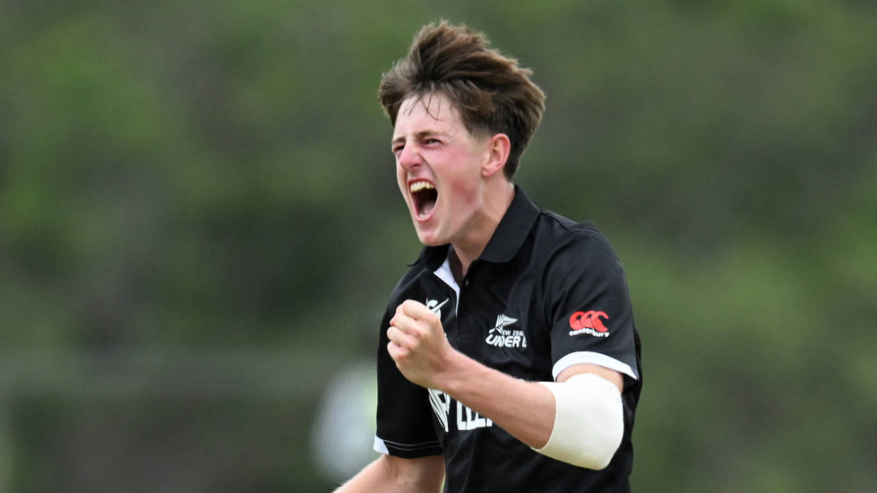 Matt Rowe struck twice in the 10th over, New Zealand vs Afghanistan, Under-19 World Cup 2024, East London, January 23, 2024