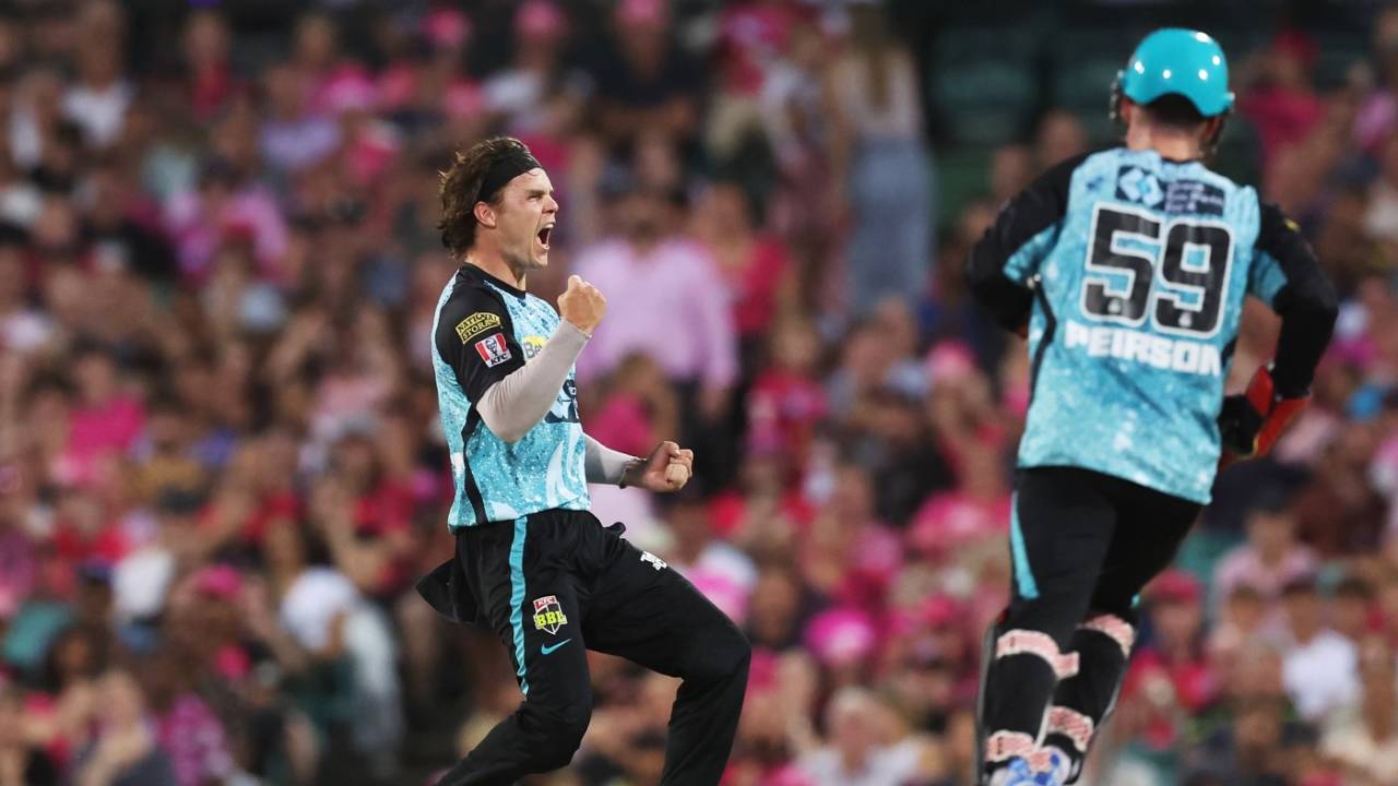 Mitchell Swepson celebrates a wicket, Sydney Sixers vs Brisbane Heat, BBL Final, Sydney Cricket Ground, January 24, 2024
