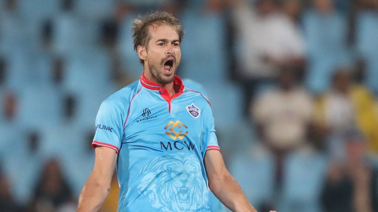 Daryn Dupavillon exults after taking a wicket, Pretoria Capitals vs Sunrisers Eastern Cape, SA20 2024, Centurion, January 25, 2024
