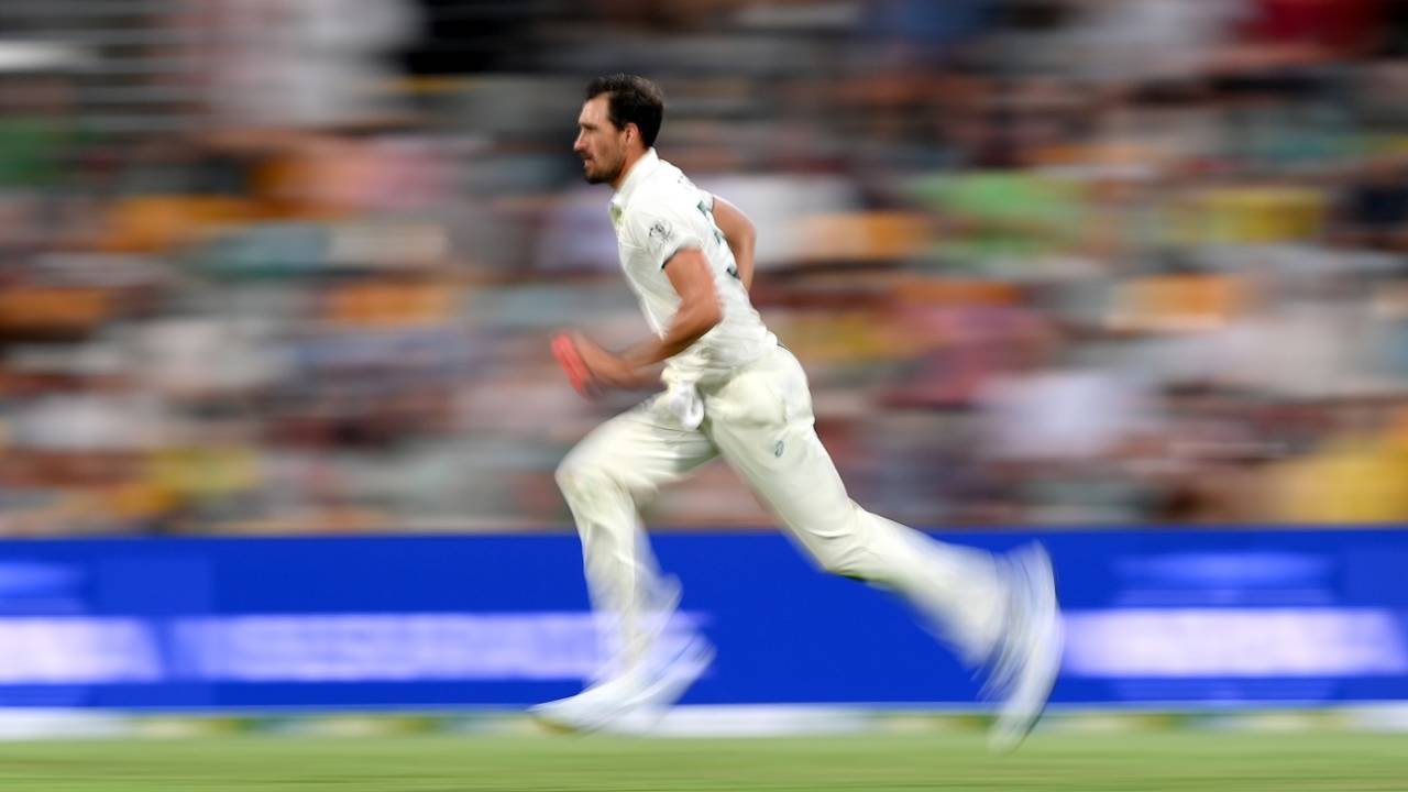 Mitchell Starc steams in to bowl, Australia vs West Indies, 2nd Test, Brisbane, 3rd day, January 27, 2024
