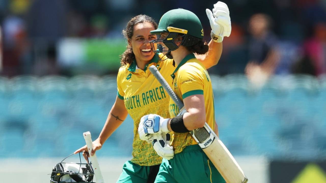 Laura Wolvaardt and Chloe Tryon celebrate South Africa's T20I win against Australia&nbsp;&nbsp;&bull;&nbsp;&nbsp;Getty Images
