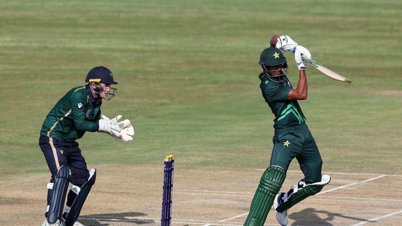 Ahmad Hassan punches one off the back foot as Ryan Hunter looks on, Ireland vs Pakistan, Potchefstroom, Super Sixes, Under-19 Men's World Cup, January 30, 2024