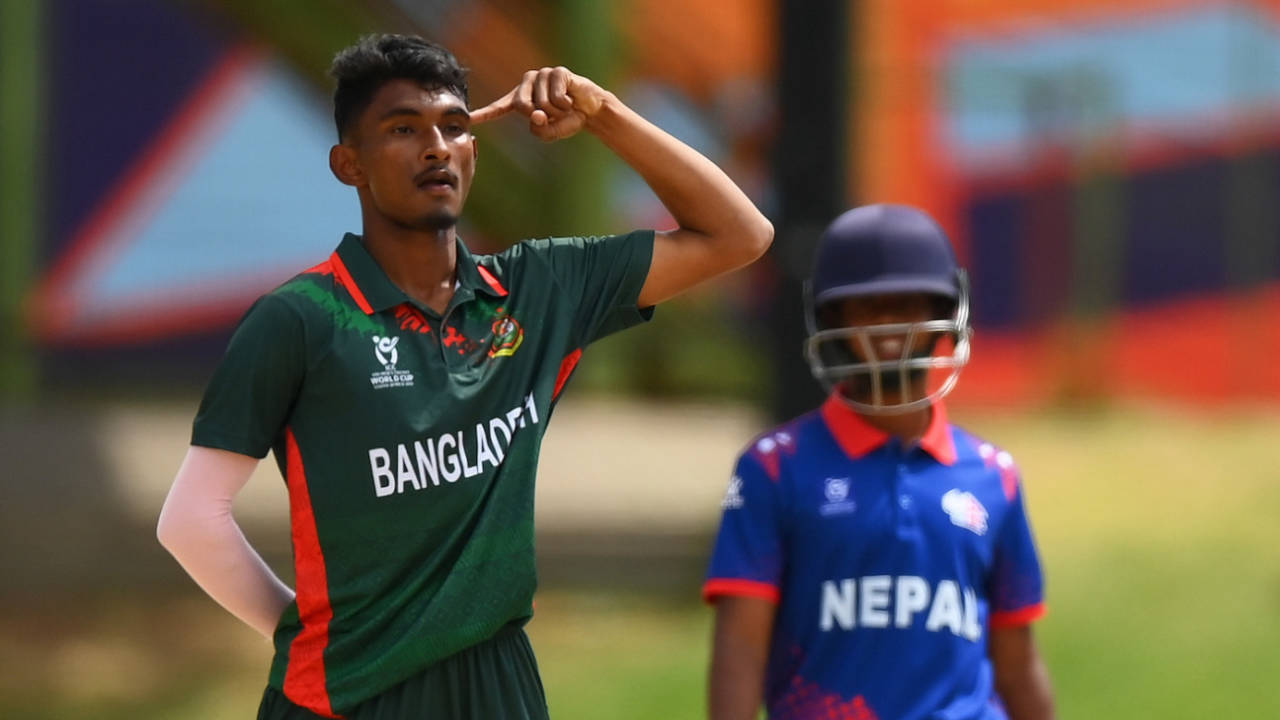 Maruf Mridha picked up the first wicket of the game, Bangladesh vs Nepal, Under-19 World Cup Super Six, Bloemfontein, January 31, 2024