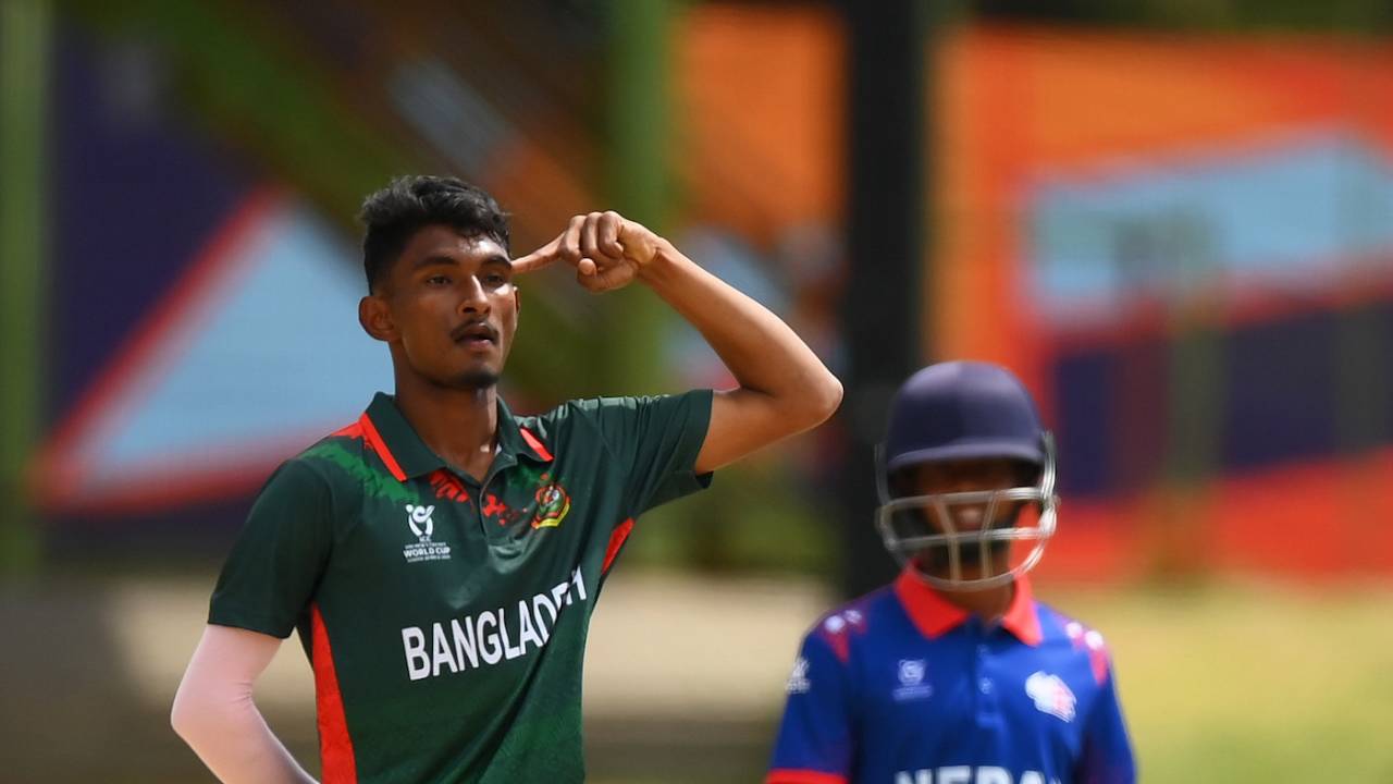 Maruf Mridha picked up the first wicket of the game, Bangladesh vs Nepal, Under-19 World Cup Super Six, Bloemfontein, January 31, 2024