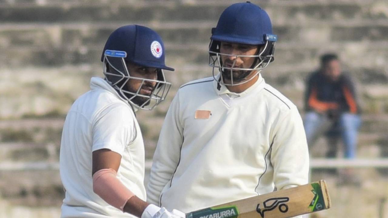 Himanshu Singh and Raghuvendra Pratap Singh get together, Bihar vs Andhra, 1st day, Group B, Ranji Trophy 2023-24, Patna, February 2, 2024